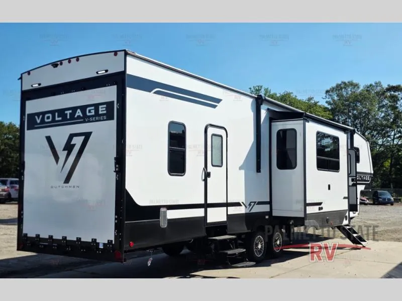 2026 Dutchmen RV Voltage V-Series New    3850 - Photo 3