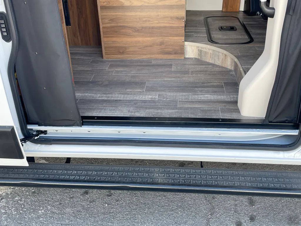 2025 Winnebago Travato 59G, Photos photo 28