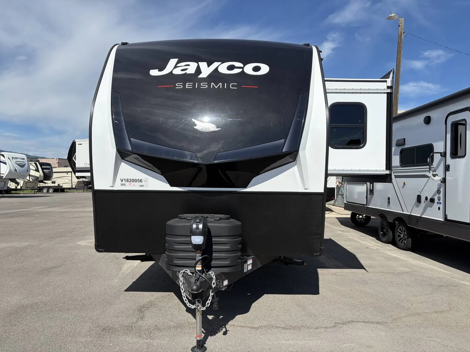 2027 Jayco SEISMIC 265 - Photo 4