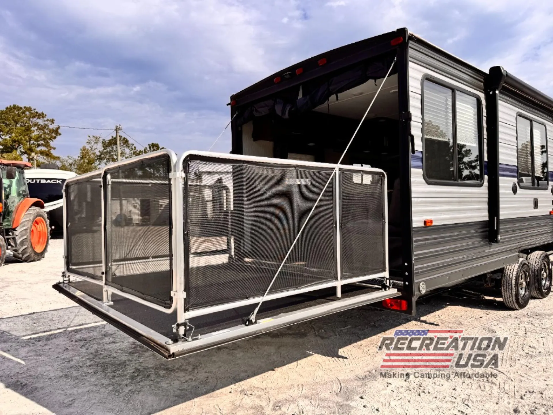 2020 Forest River Cherokee Grey Wolf 25RRT - Photo 3
