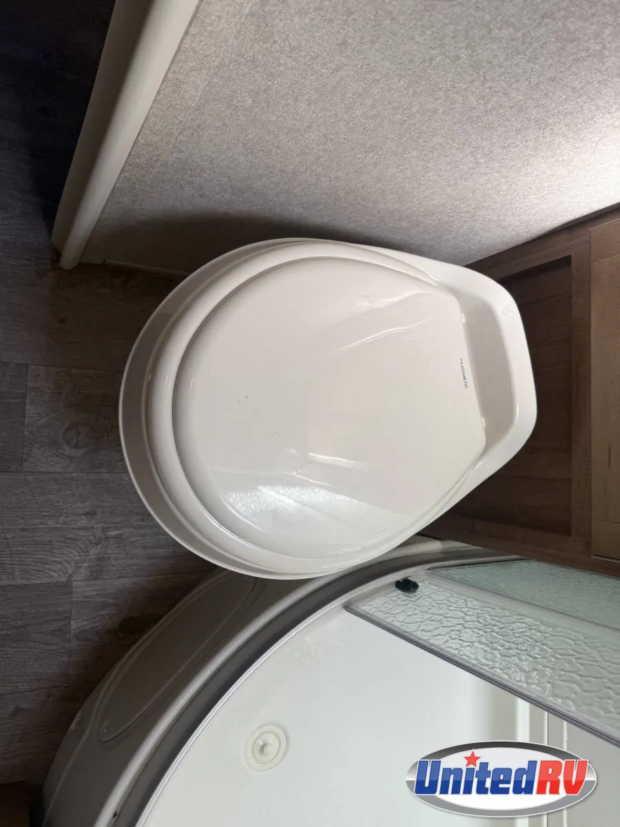 2018 Forest River Rockwood Mini Lite 2109S, Photos photo 36