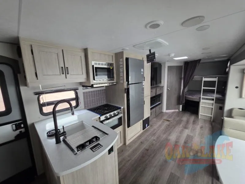 2026 Coachmen Catalina Legacy Edition 273DBHCK - Photo 3