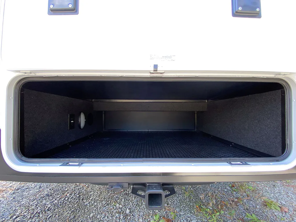 2026 Brinkley Model Z 3600, Photos photo 5