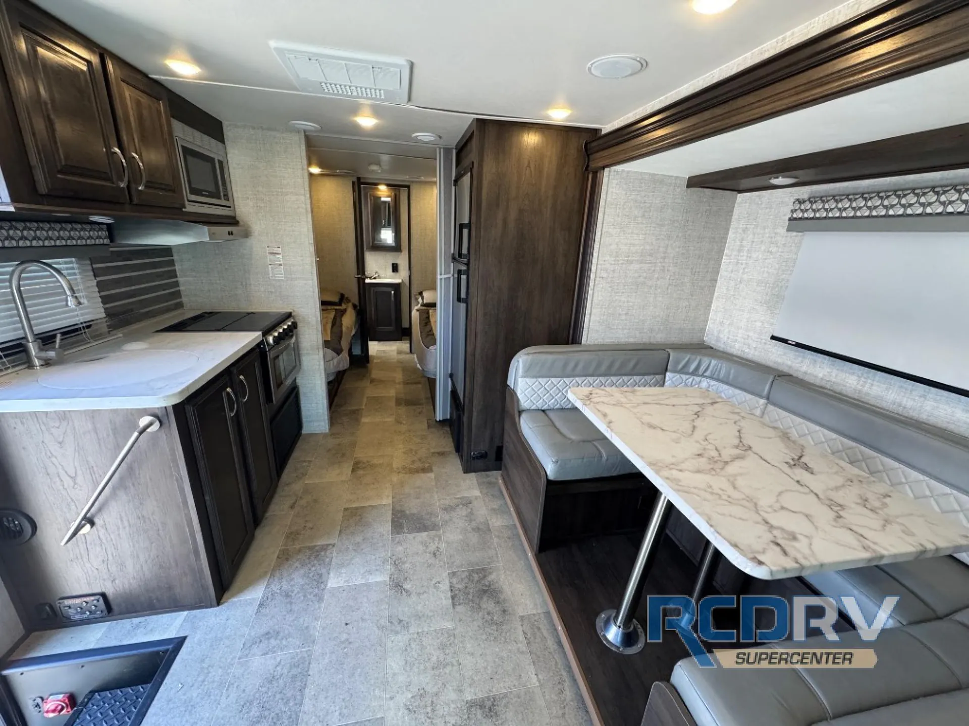 2021 Gulf Stream BT Cruiser 5255 - Photo 3