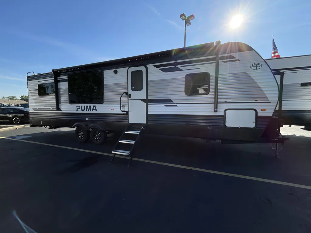 2027 Forest River Puma 290RL, Photos photo 5