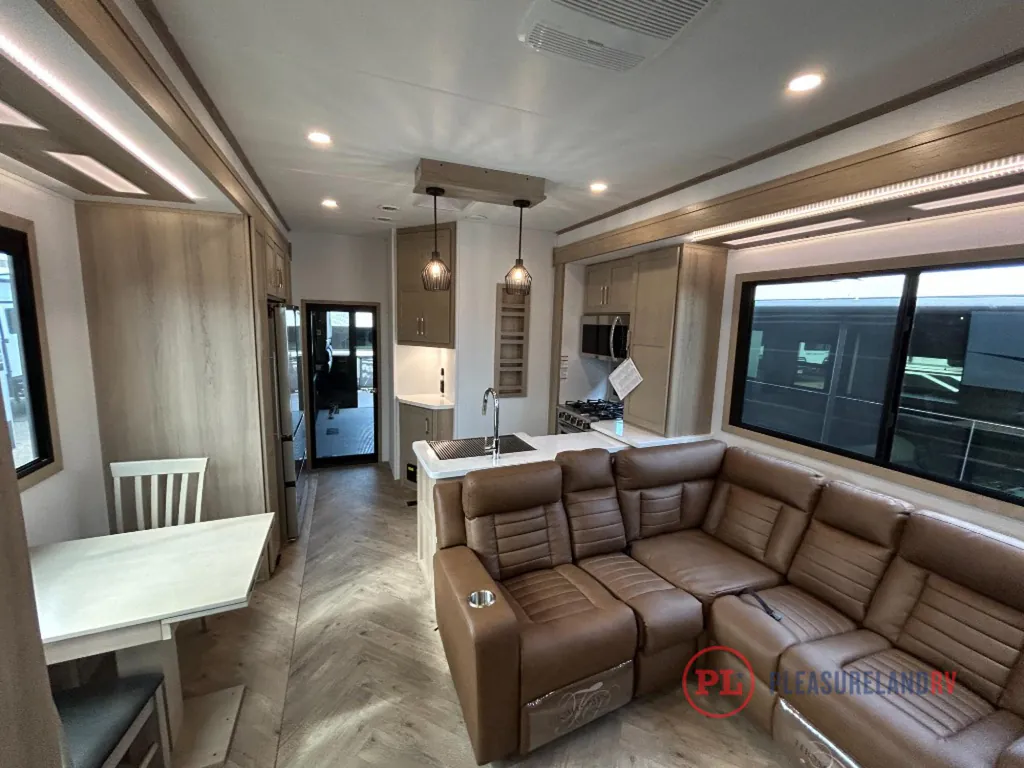 2026 Keystone Raptor 433, Photos photo 19