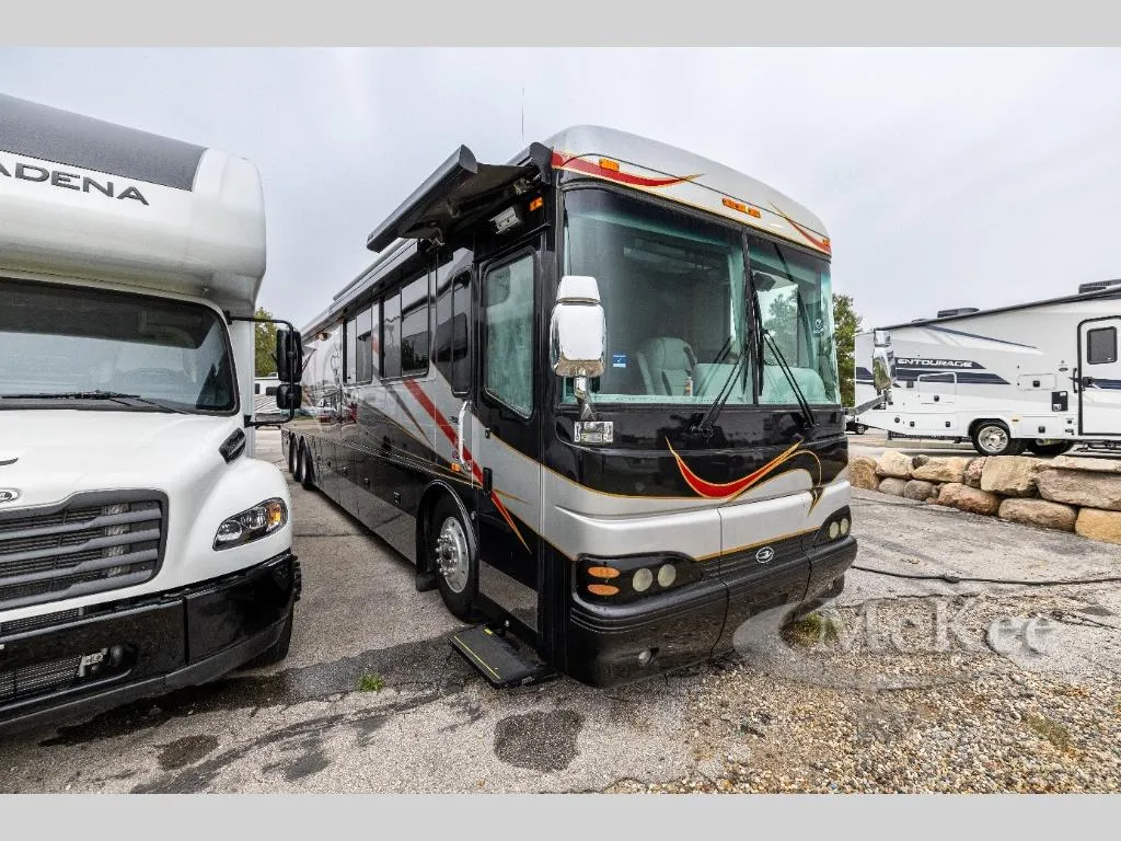 2006 Bluebird Wanderlodge 450LXI - Main photo