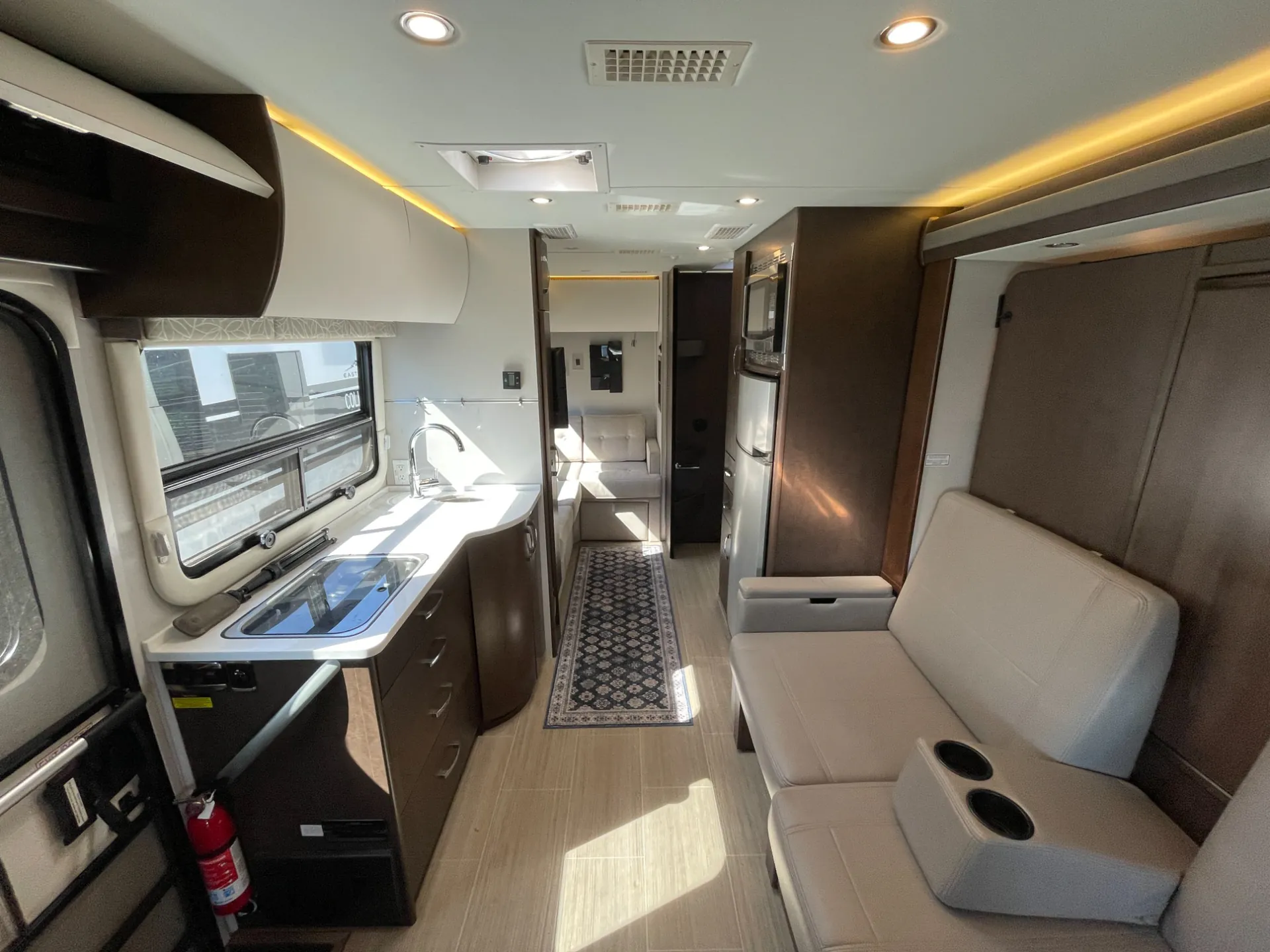 2017 leisure travel Unity U24FX - Photo 2