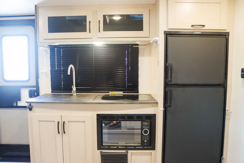 2022 Coachmen Apex 191RBS - Photo 4