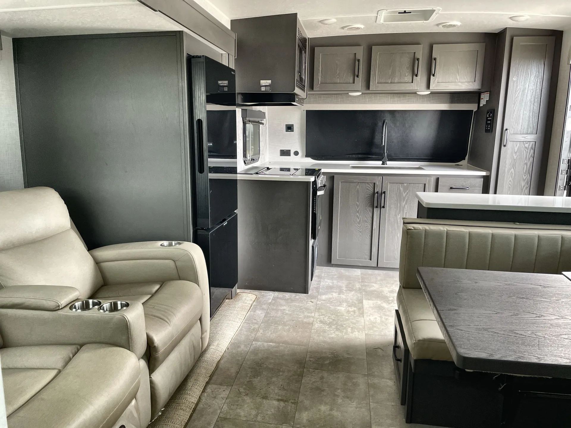 2025 Forest River Rockwood Ultra Lite 2619FK — living area main