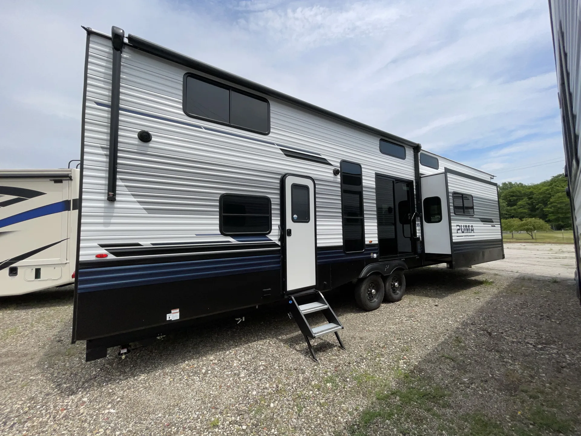 2027 Forest River Puma Vista 403LFT — campside