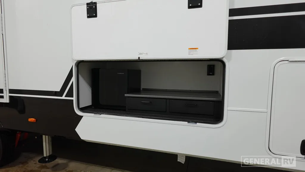 2026 Brinkley Model Z 3610, Photos photo 48