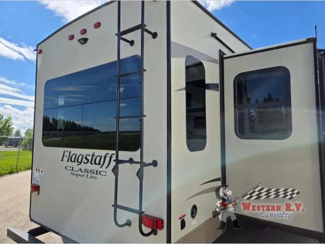 2018 Forest River RV Flagstaff Classic Super Lite 8529IKBS - Photo 4