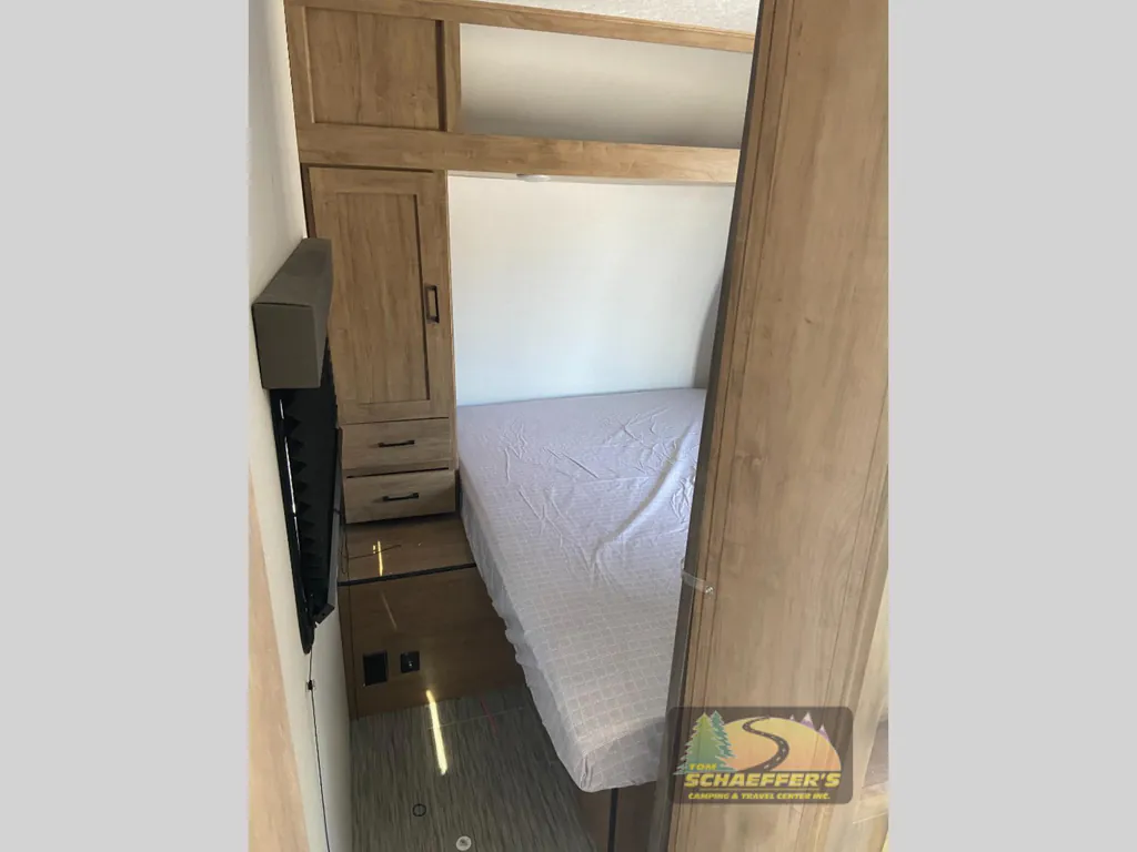 2024 Coachmen Freedom Express Select 29SE, Photos photo 18