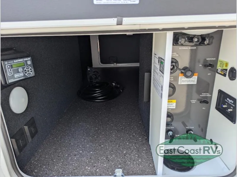 2027 Keystone RV Cougar Sport 2100ML - Photo 4