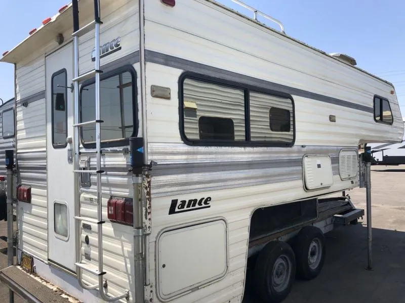 1992 Lance Lance Used   900 - Main photo