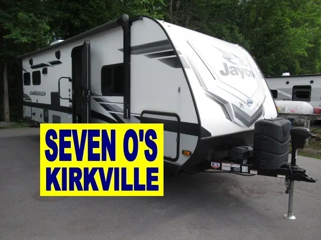 2022 Jayco Jay Feather 24RL - Photo 2