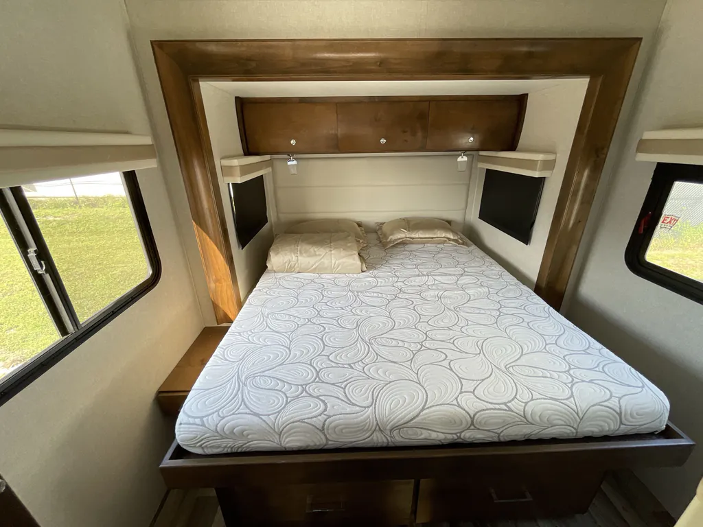 2019 Tiffin Wayfarer 25 QW, Photos photo 19