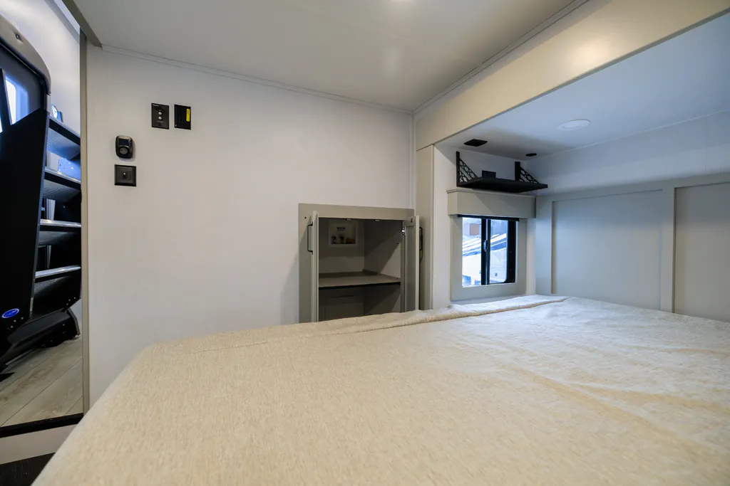 2026 Keystone Montana High Country 377FL, Photos photo 31