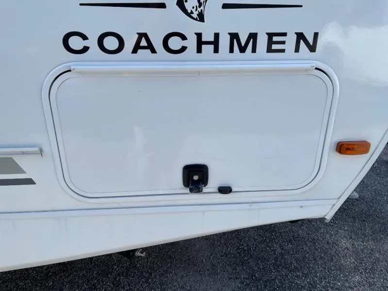 2026 Coachmen Freedom Express Ultra Lite 258BHS, Photos photo 9