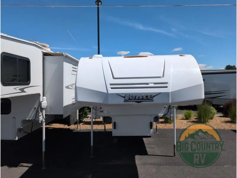 2018 Lance Lance Used   650 - Photo 2
