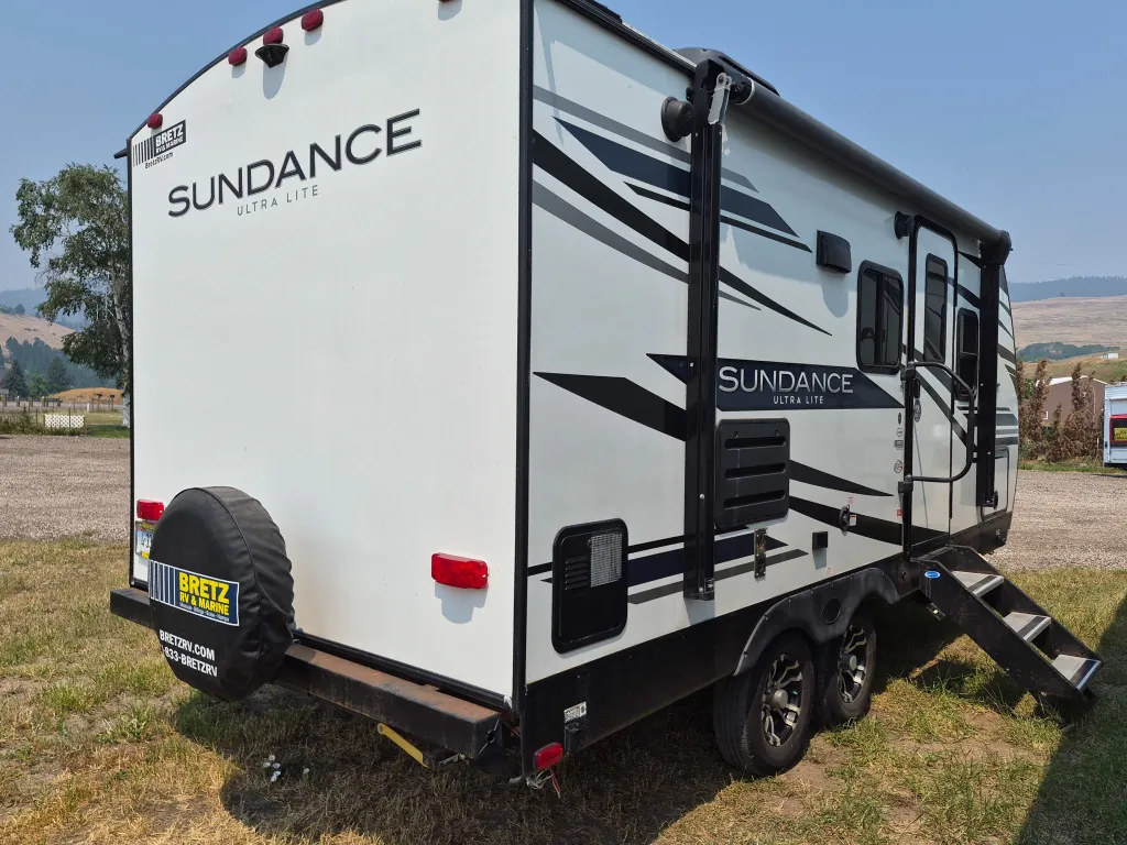 2022 Heartland Sundance Ultra Lite 189MB - Photo 3