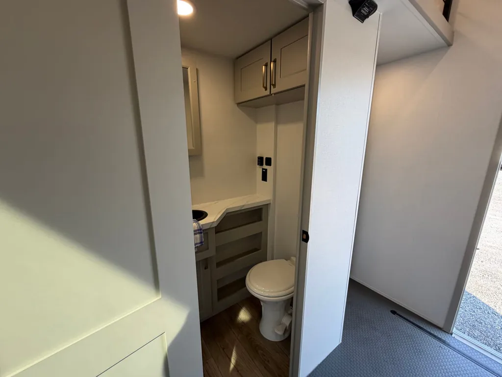 2026 Brinkley Model G 3970, Photos photo 20