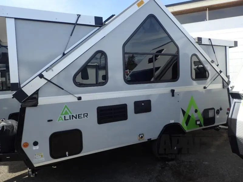 2026 Aliner Expedition Rear Sofa - Photo 4