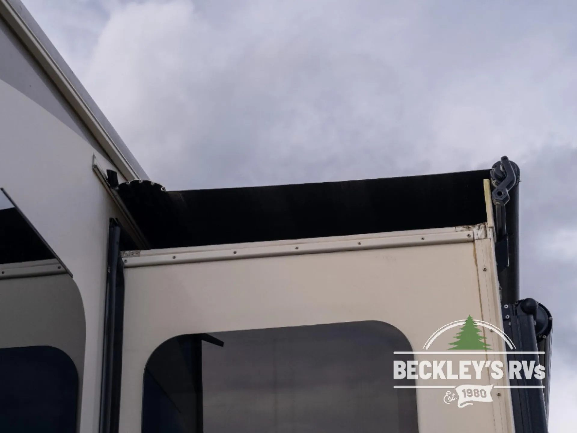 2014 Forest River Cedar Creek 36CKTS - Photo 3