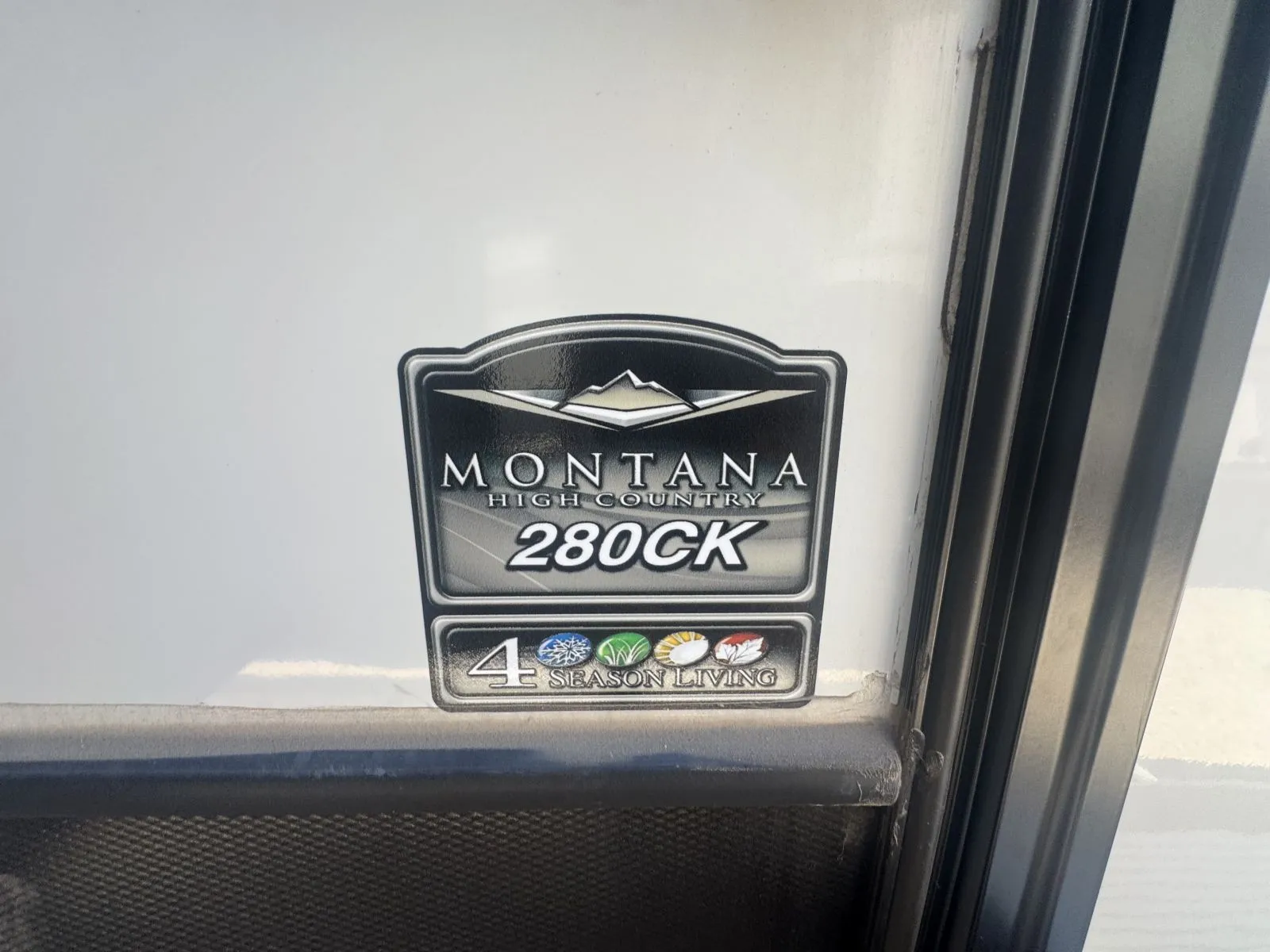 2021 Keystone Montana High Country 280CK - Photo 2