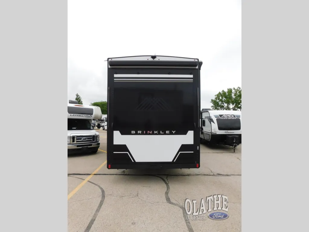 2026 Brinkley Model G 4100, Photos photo 10