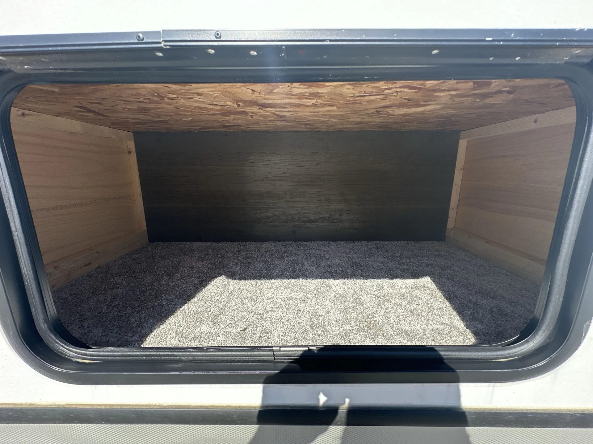 2021 Keystone Cougar Half-Ton 29FKD — living area main