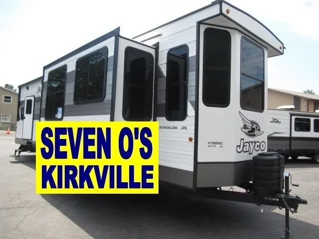 2026 Jayco Jay Flight Bungalow 401FLTS DS - Photo 2