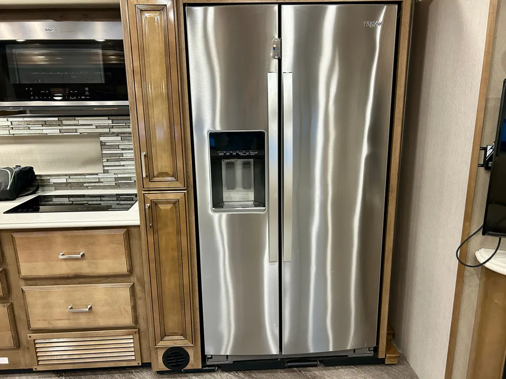 2020 Fleetwood Pace Arrow LXE 38K, Photos photo 16