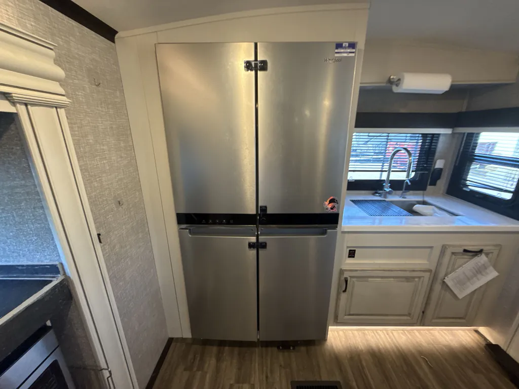 2022 Jayco North Point 380RKGS, Photos photo 7