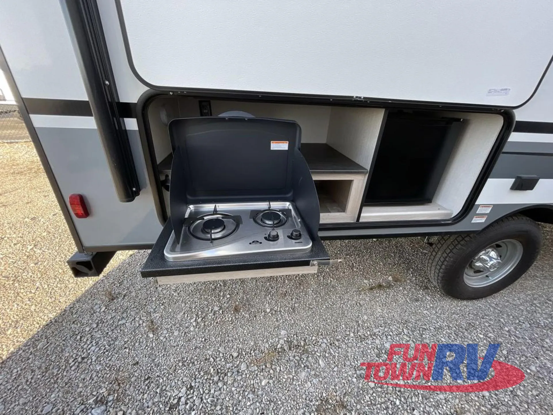 2022 Coachmen Apex Nano 186BH - Photo 4