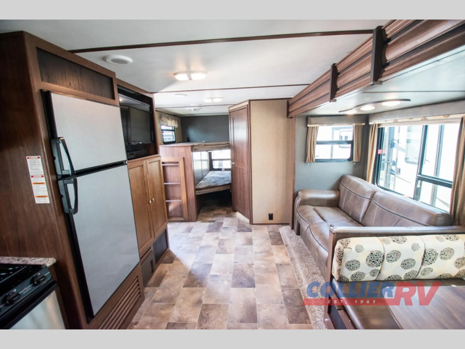 2017 Keystone Sprinter 29BH - Photo 4