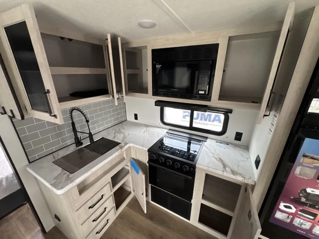 2027 Forest River Puma 27RBDS, Photos photo 28