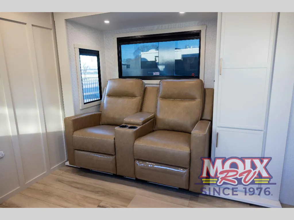 2026 Brinkley Model Ix 20X, Photos photo 15