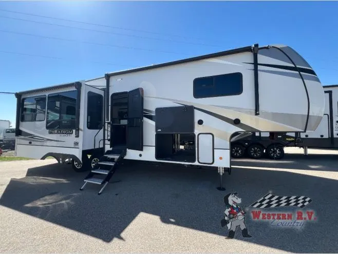 2021 Alliance RV Paradigm 310RL - Photo 4