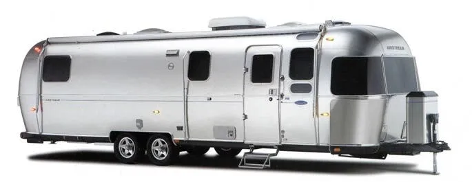 Airstream Classic 30 exterior