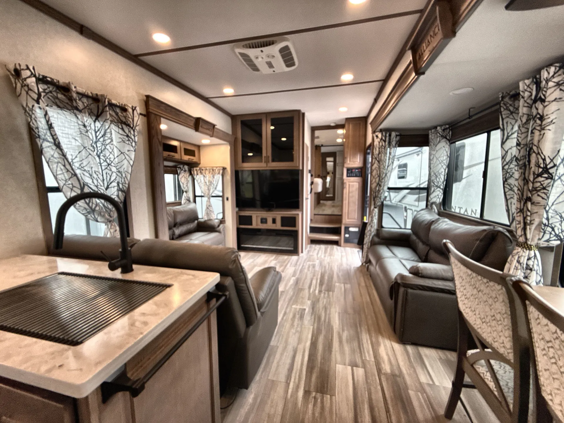 2023 Alliance RV Paradigm 382RK — living area main