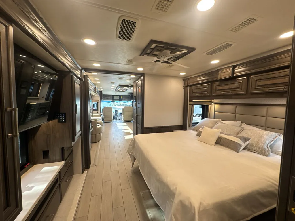2026 Entegra Coach Aspire 44D, Photos photo 18