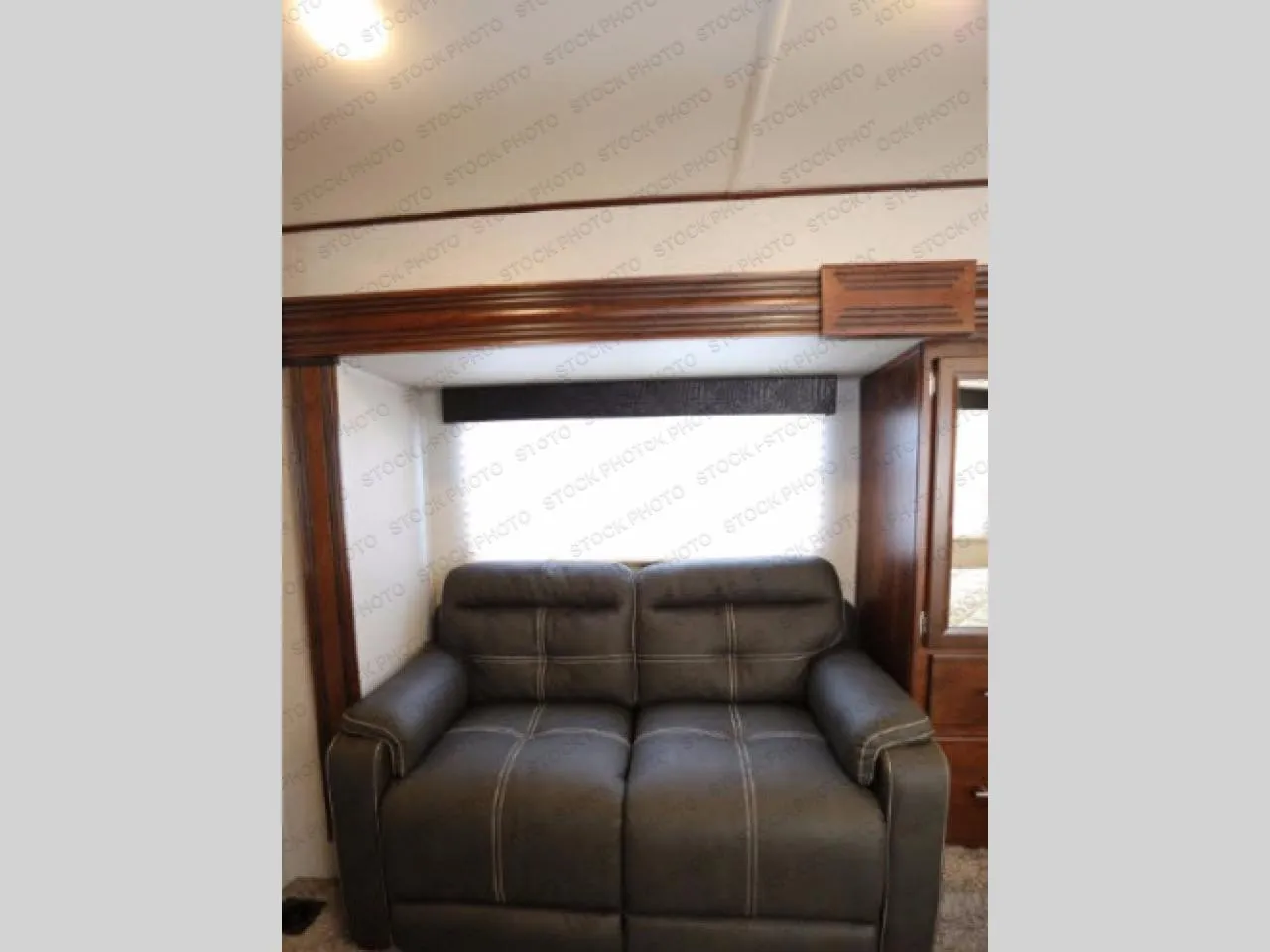 2018 Forest River RV Vengeance 420V12 - Photo 4