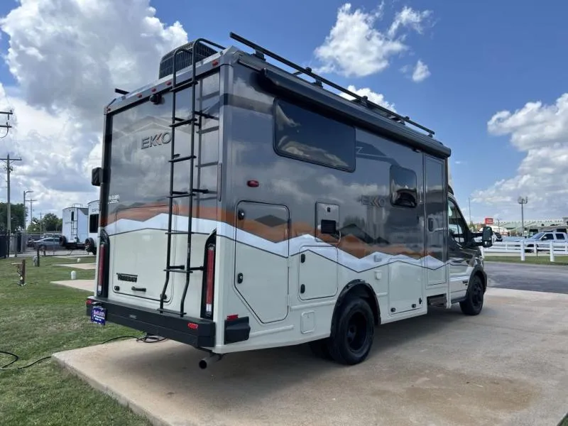 2027 Winnebago EKKO 22A - Photo 3