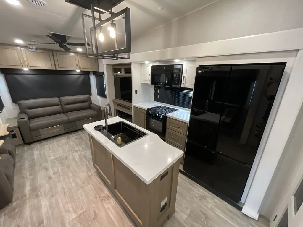 2026 Jayco Eagle 321RSTS, Photos photo 2