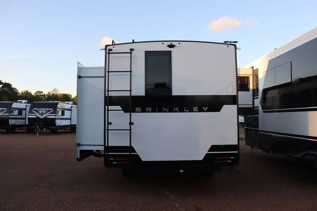2026 Brinkley Model Ix 23X, Photos photo 3