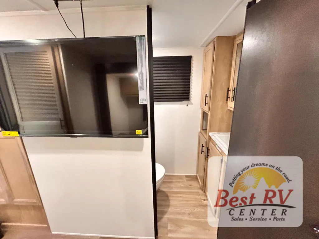 2027 Forest River Cherokee Timberwolf 39DC, Photos photo 92
