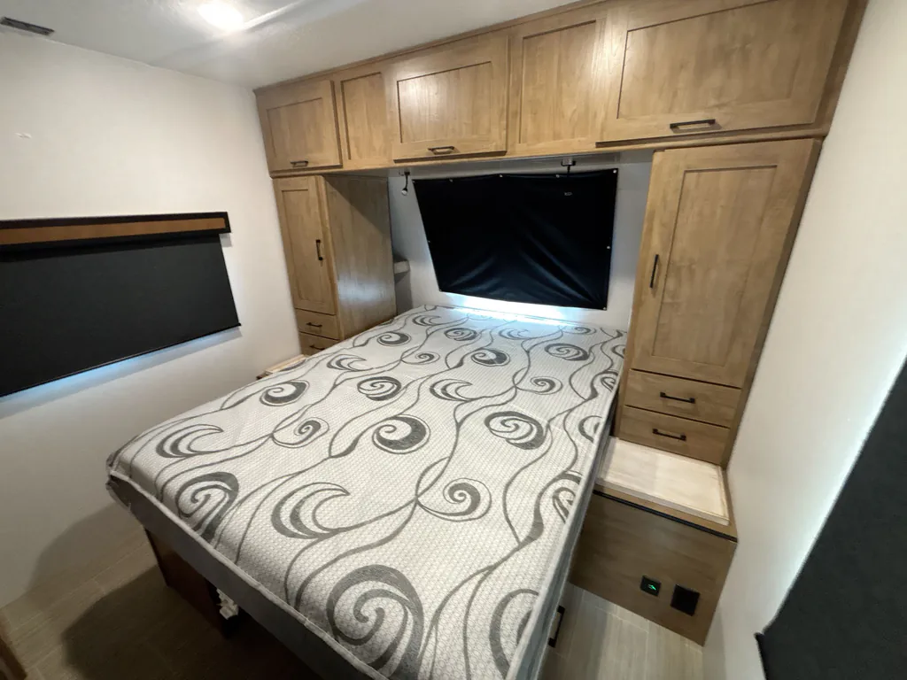 2024 Coachmen Freedom Express Ultra Lite 274RKS, Photos photo 16
