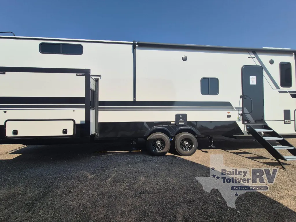 2026 Keystone Montana 377FL, Photos photo 22